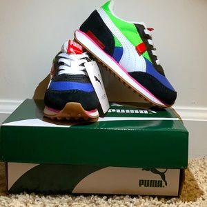 NWT!  PUMA Future Rider Play On sneaker